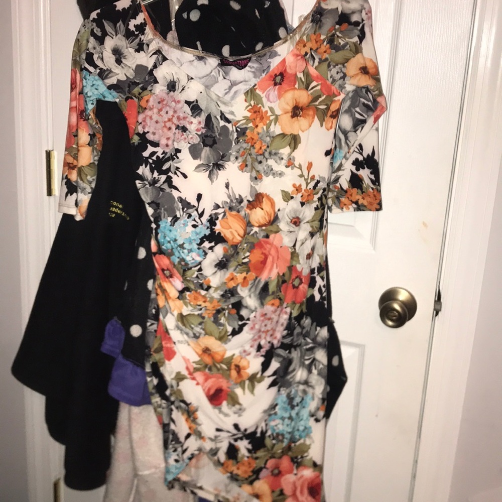 Floral asymmetrical ruched dress